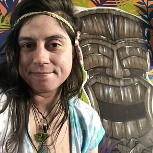 Meet your Posher, Nikki